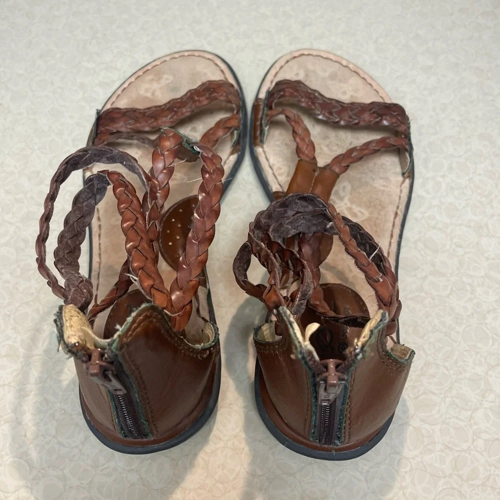 B.O.C Born Concept Brown Braided Leather Flat Sandals women’s Size 6